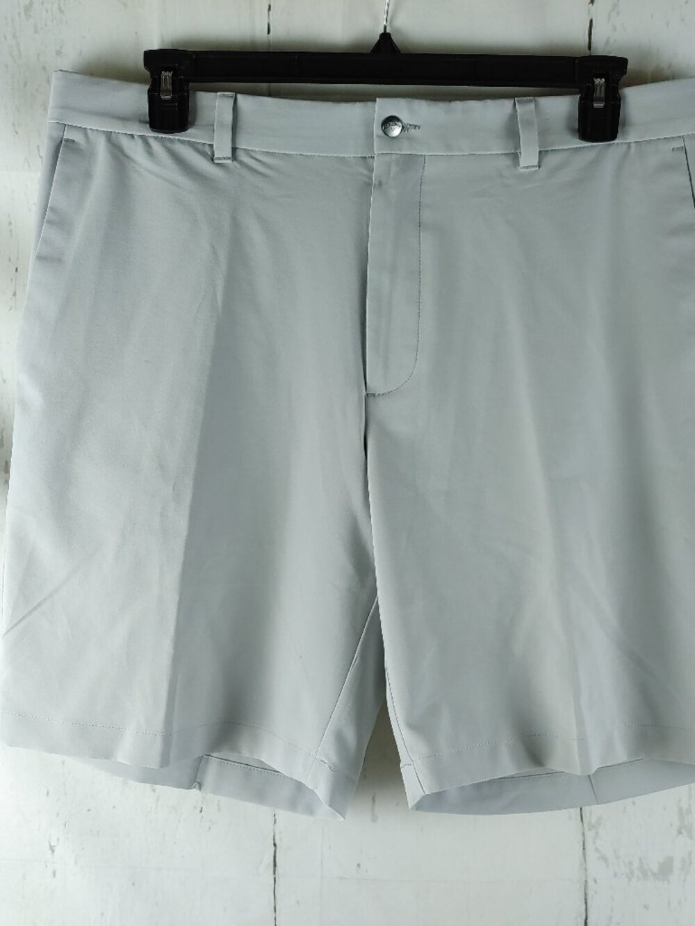 Callaway Men's Light Gray Chino Golf Shorts Size 38 Casual Flat Front